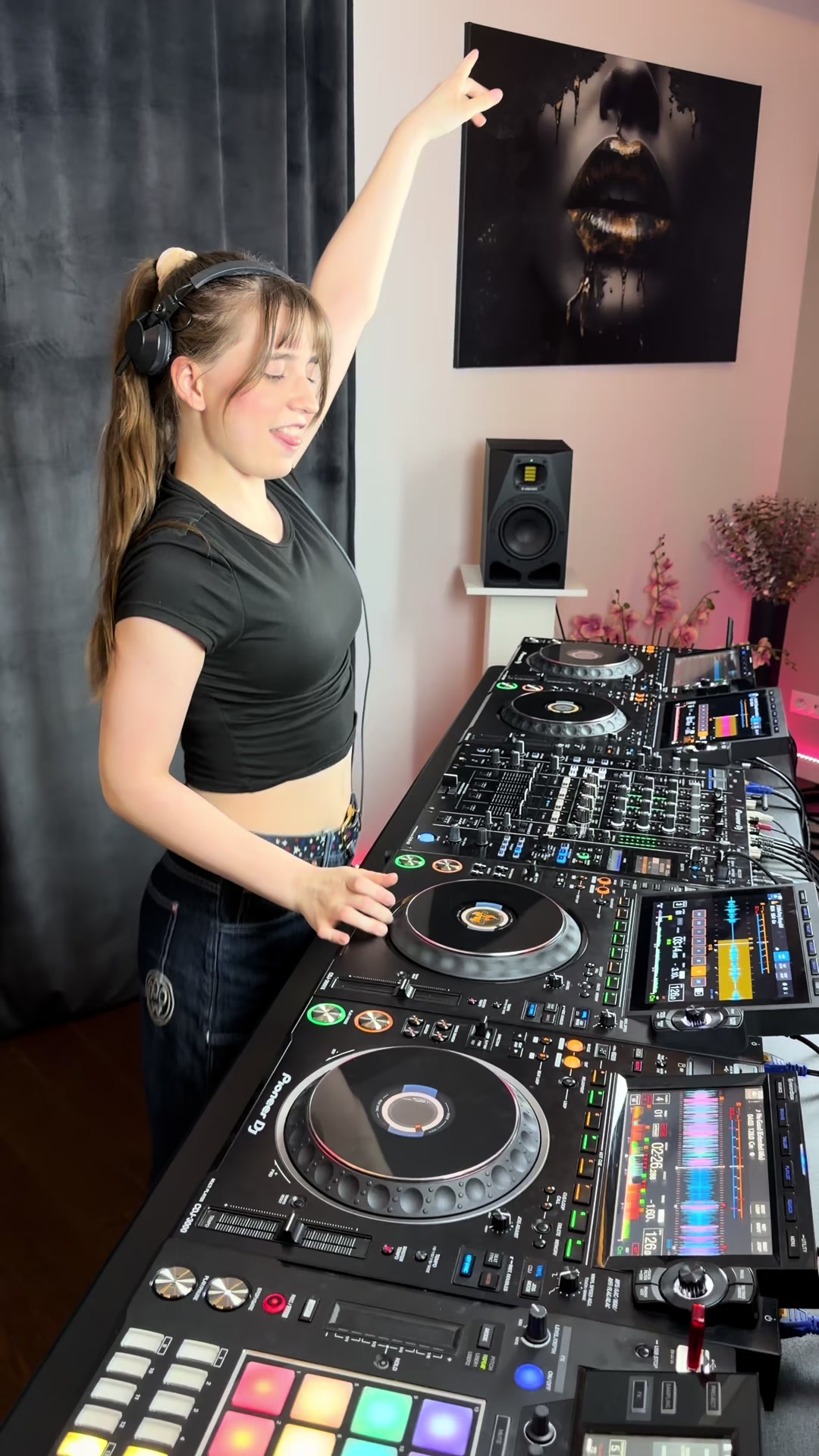 @DJ Gabi