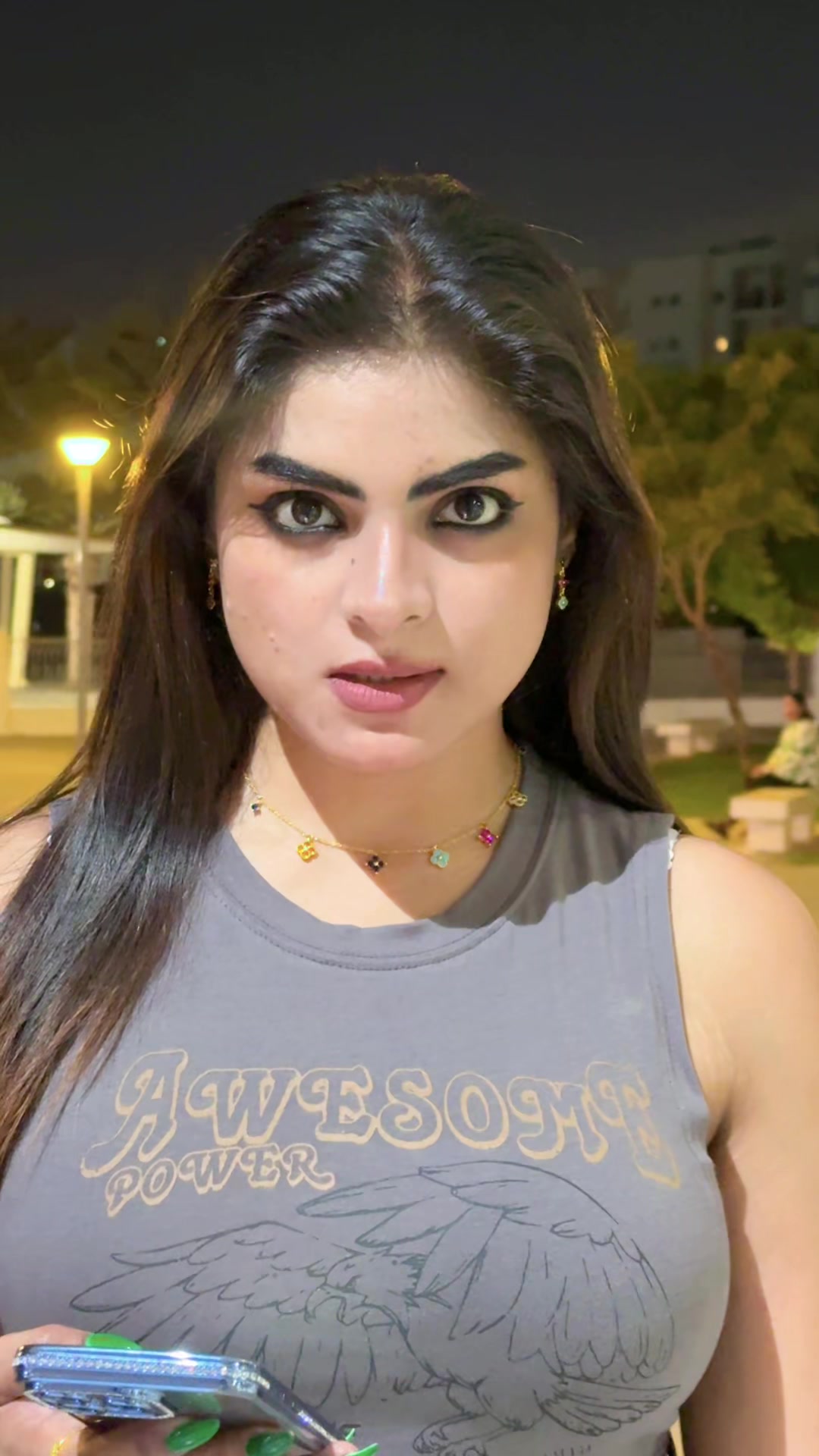 @chayaschu