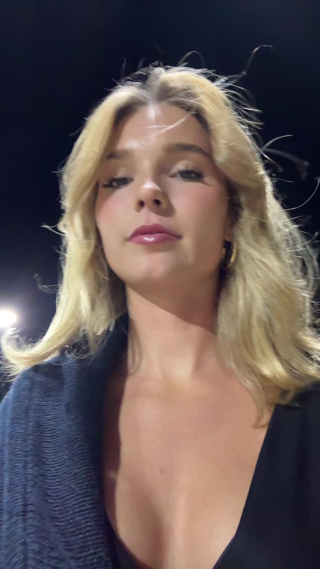 @Av