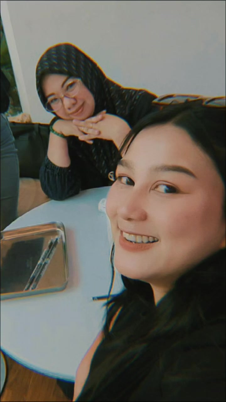 @BLACK 🌹