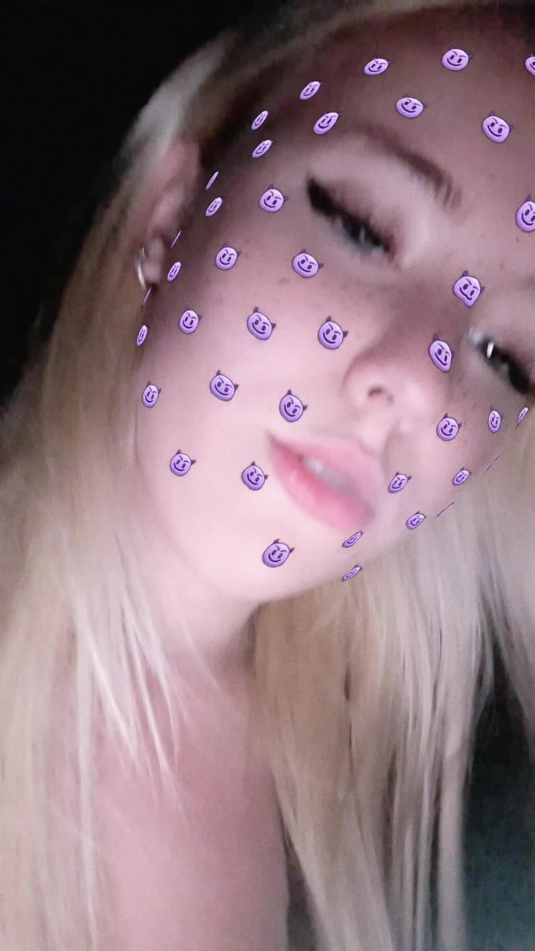 @Just_selina
