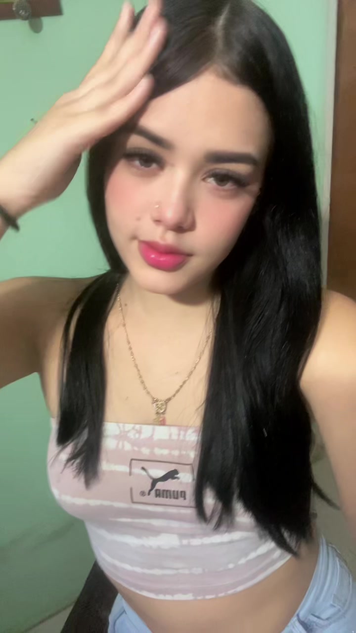 @👸🏻❤️&zwj;🔥