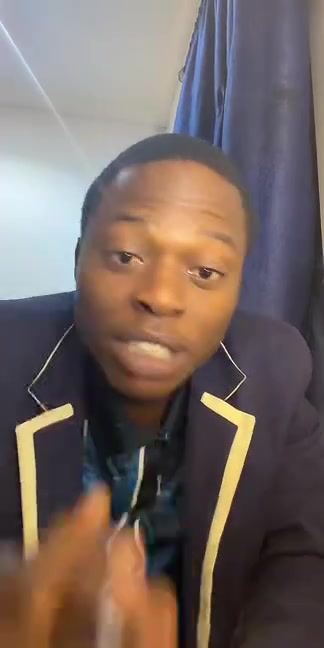 @Humour_king👑