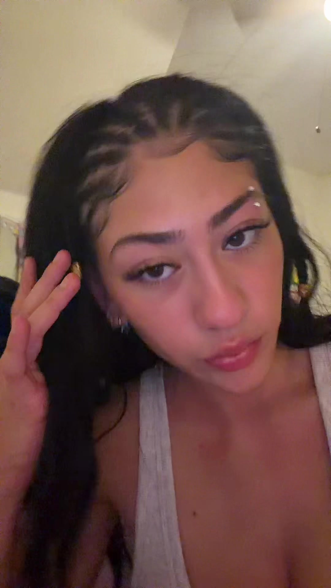 @divinliz8u3