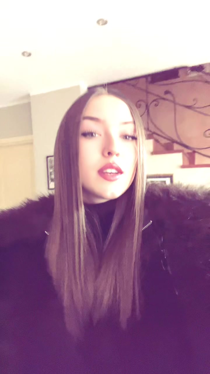 @Anna👧🏼