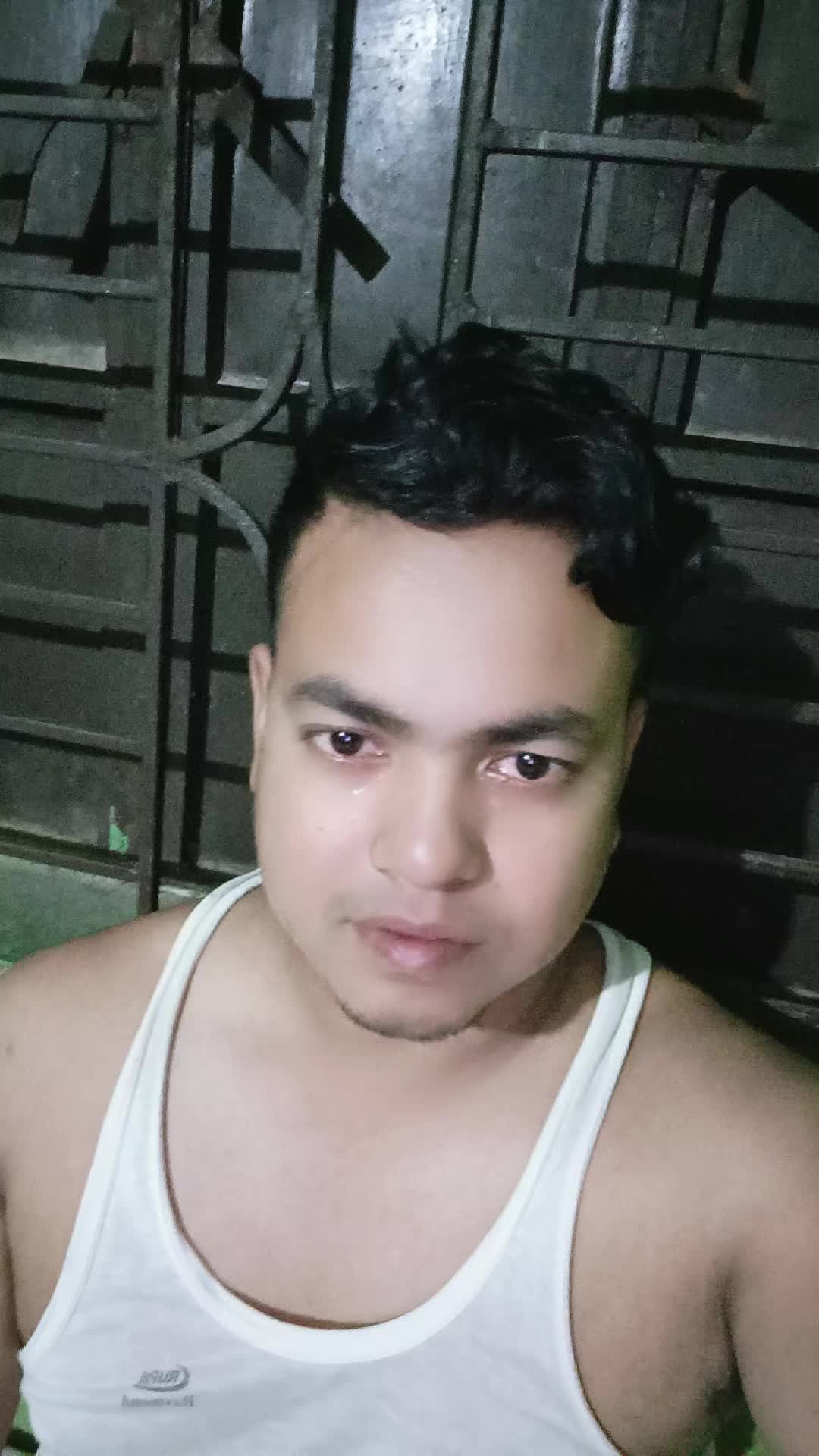 @858