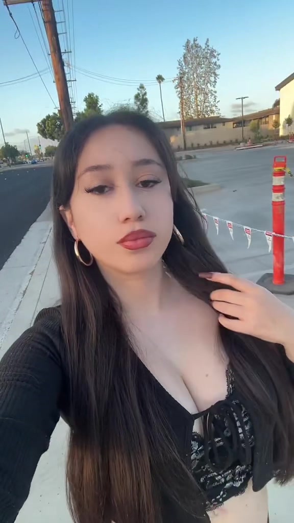 @Alexis