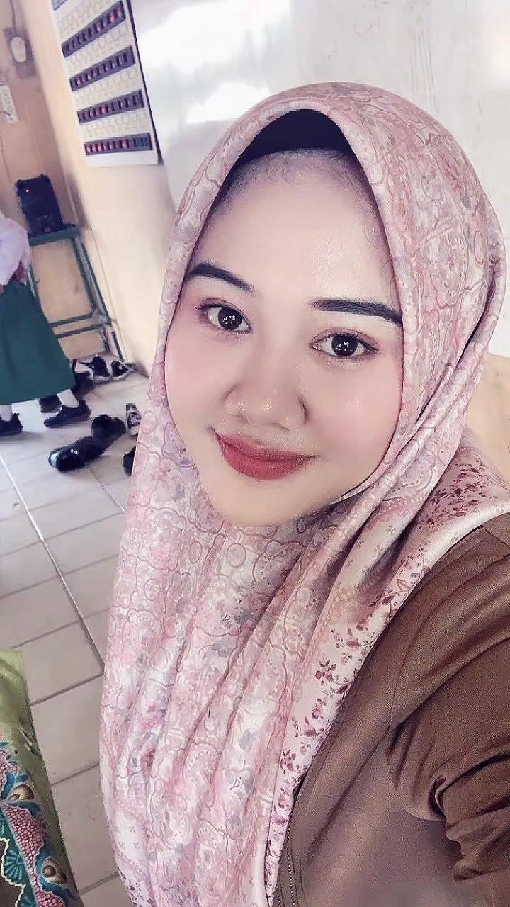 @Bu Vivien 🌸