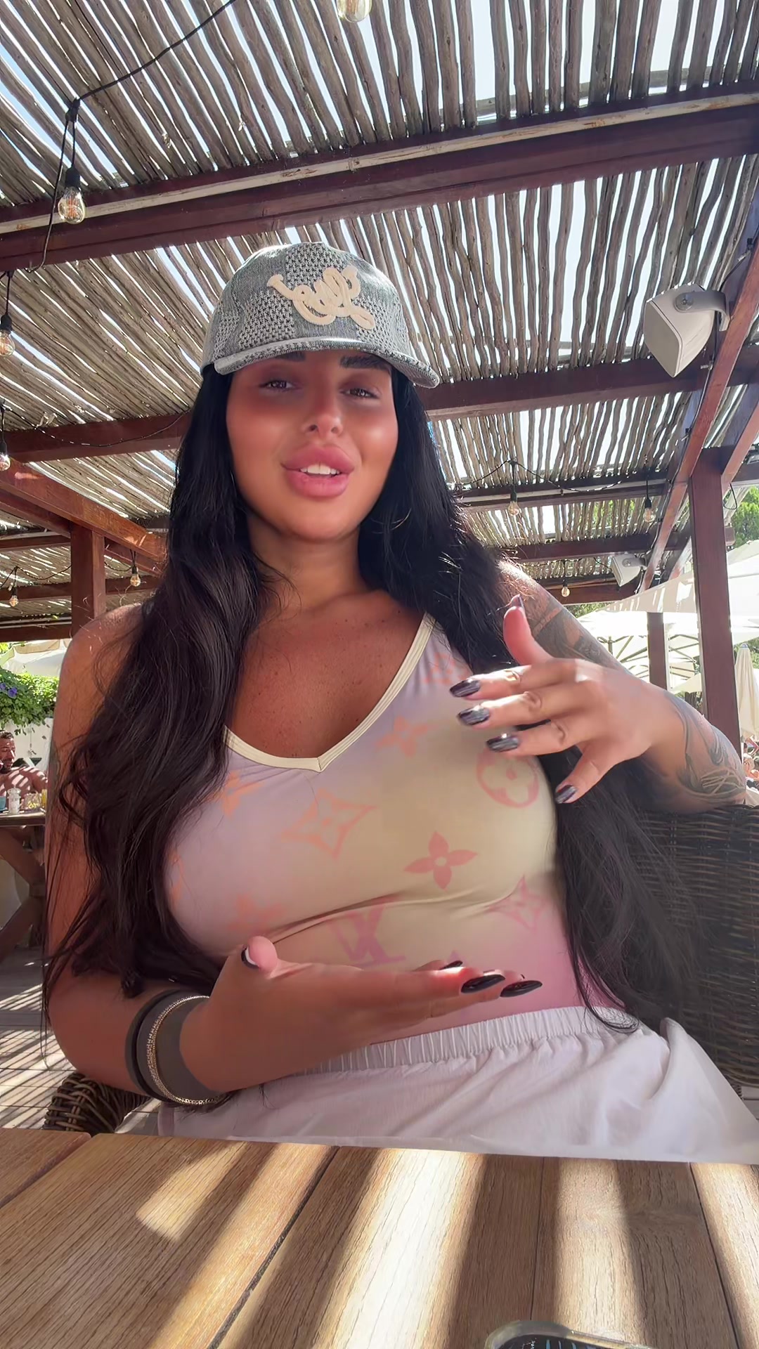 @Fabiana Official
