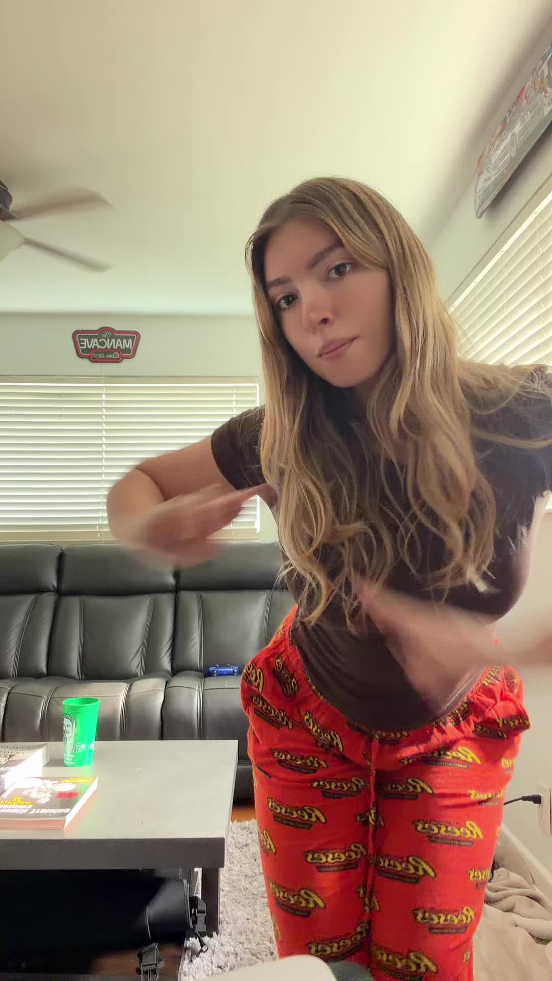 @hotbannanas