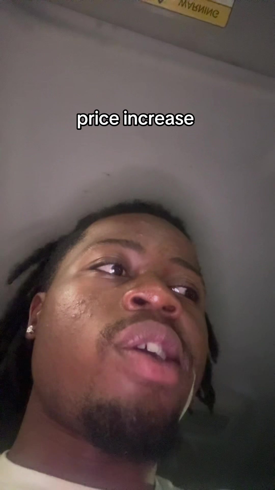 @moyoezzy