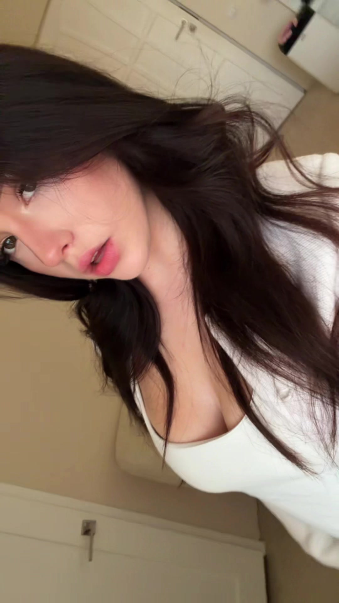 @𝐄𝐦𝐦𝐚