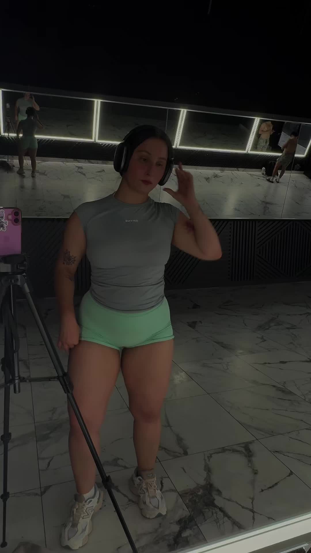 @KaylaLifts