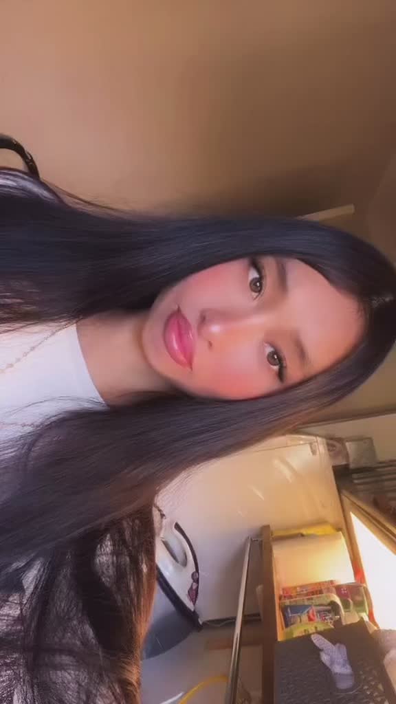 @Bella☦️