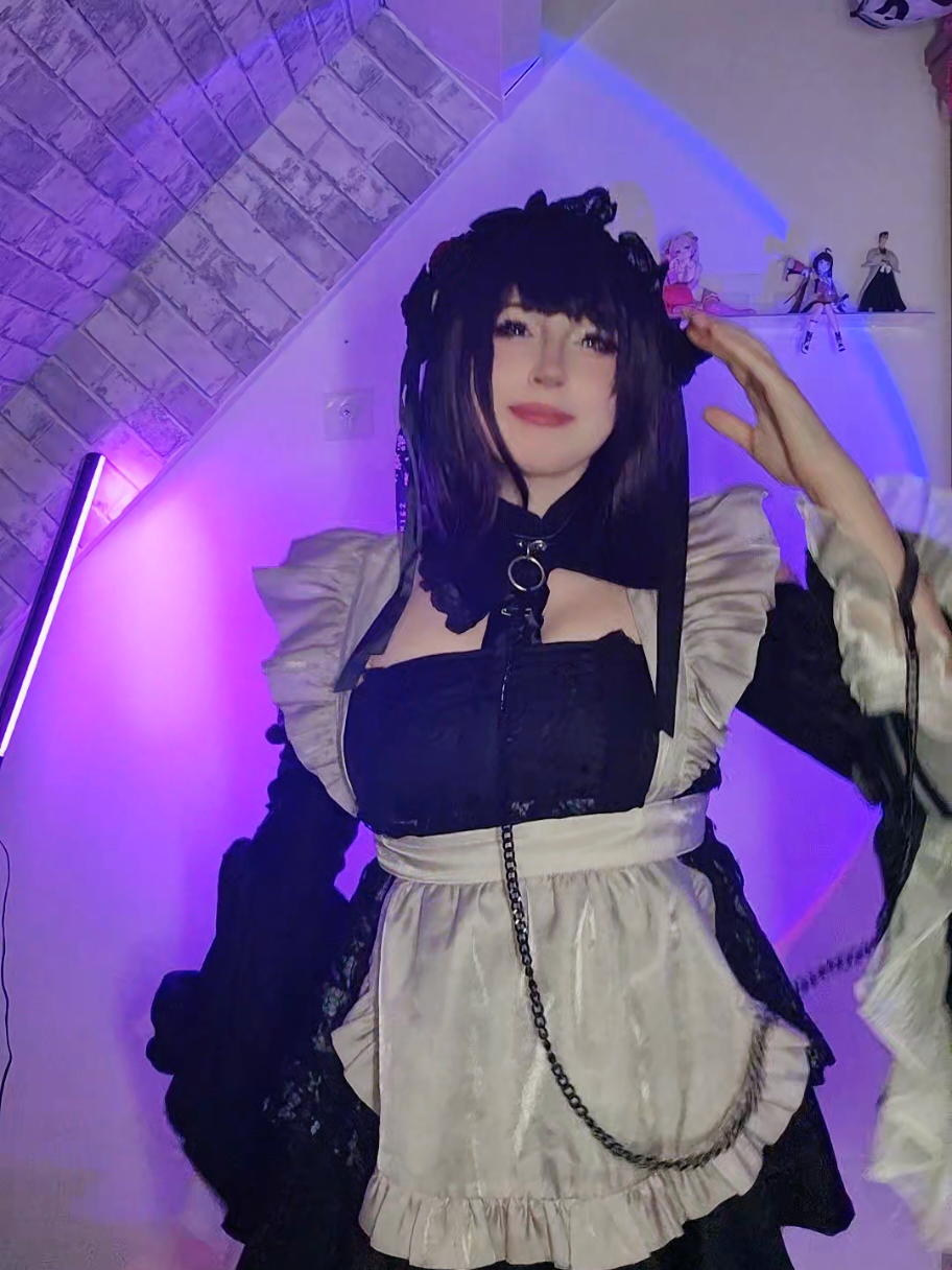 @twitch.tv/nikari_cosplay