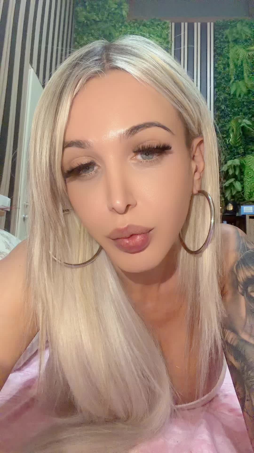 @Jennifer venuti