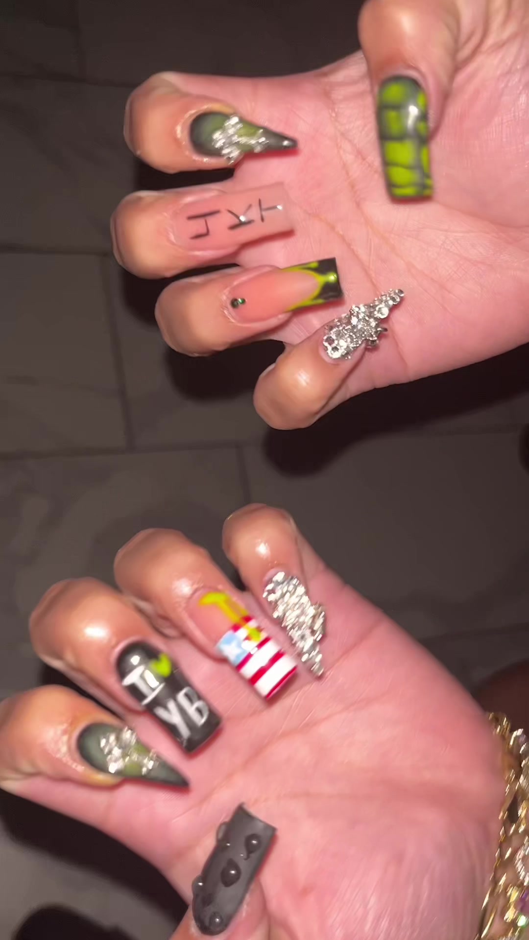@abii 🌺.