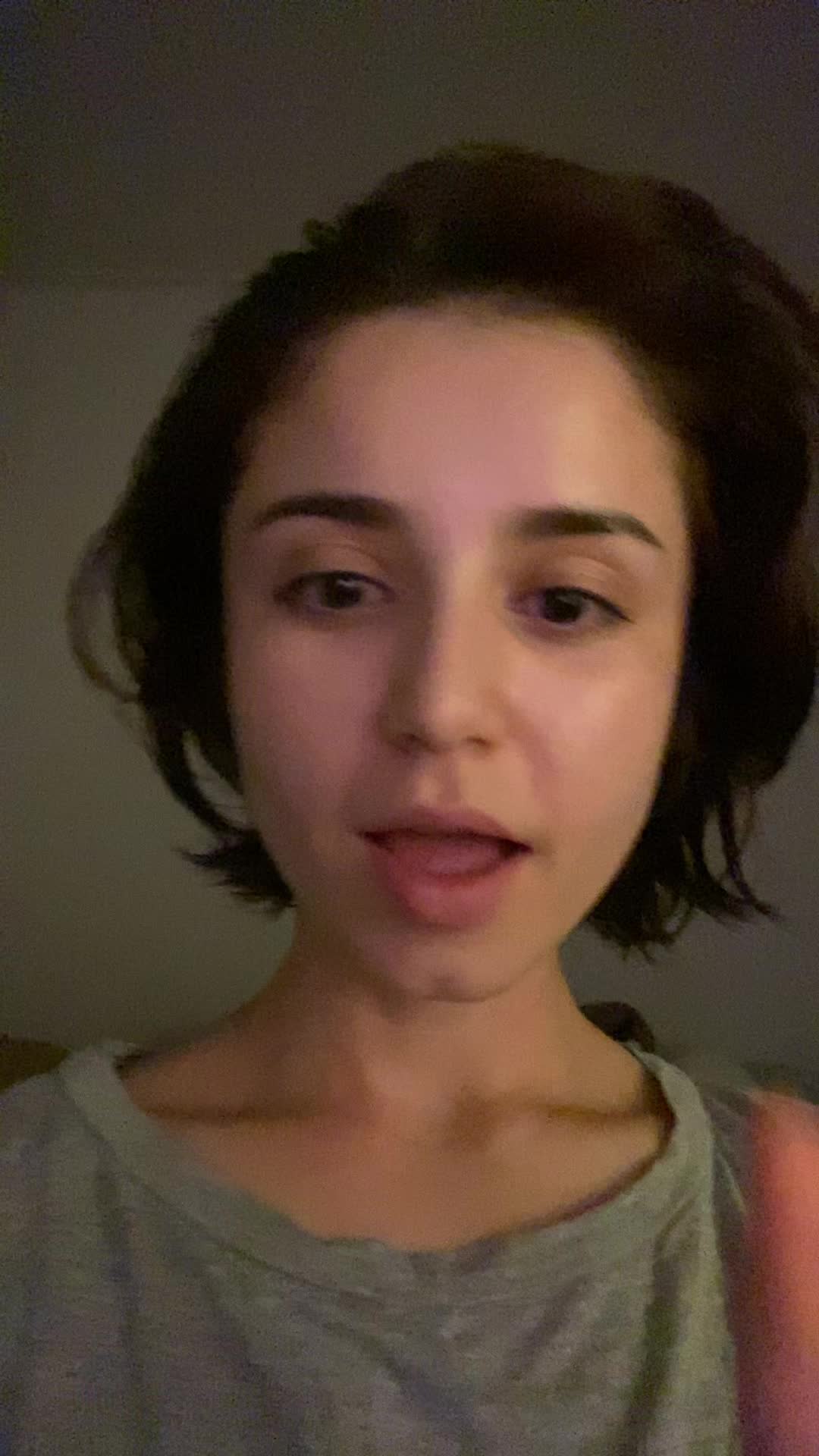 @mokhiya