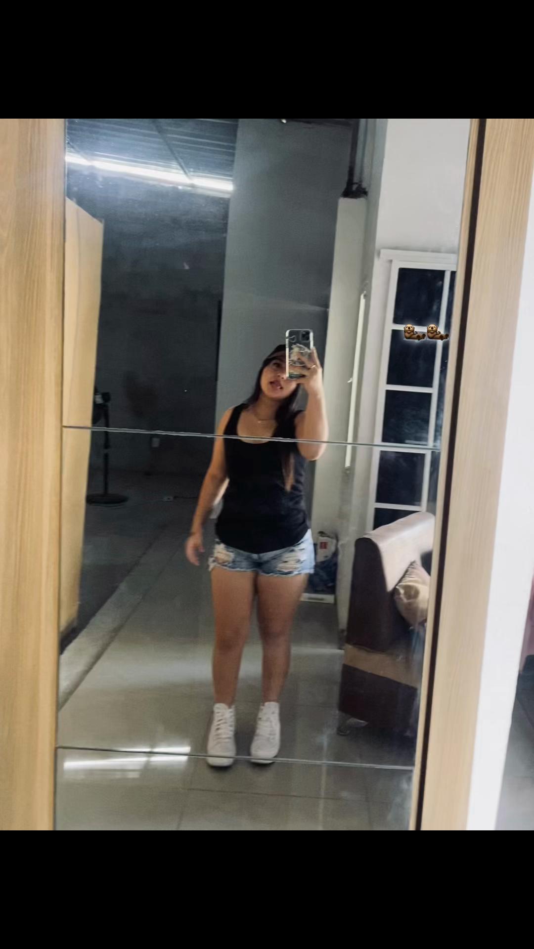 @✩