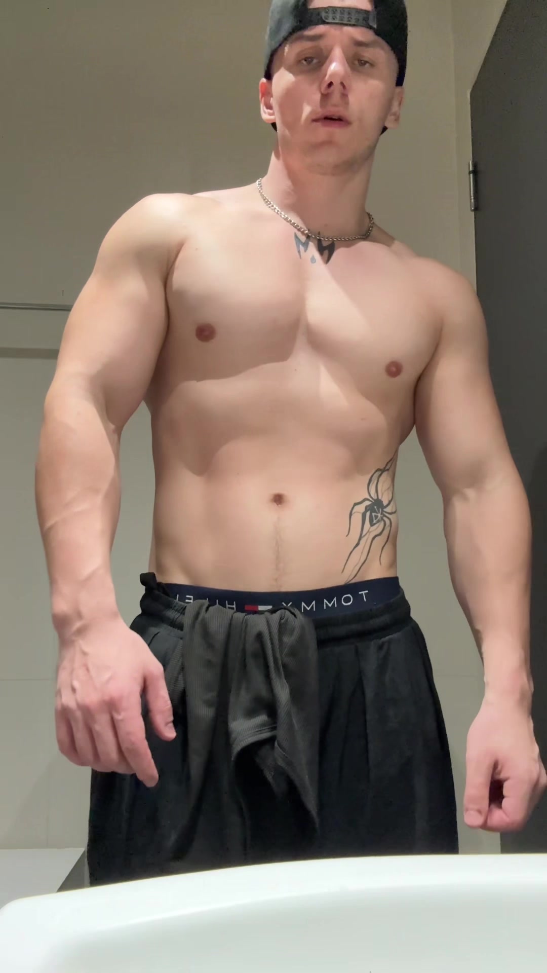 @IG: Adrianswoll