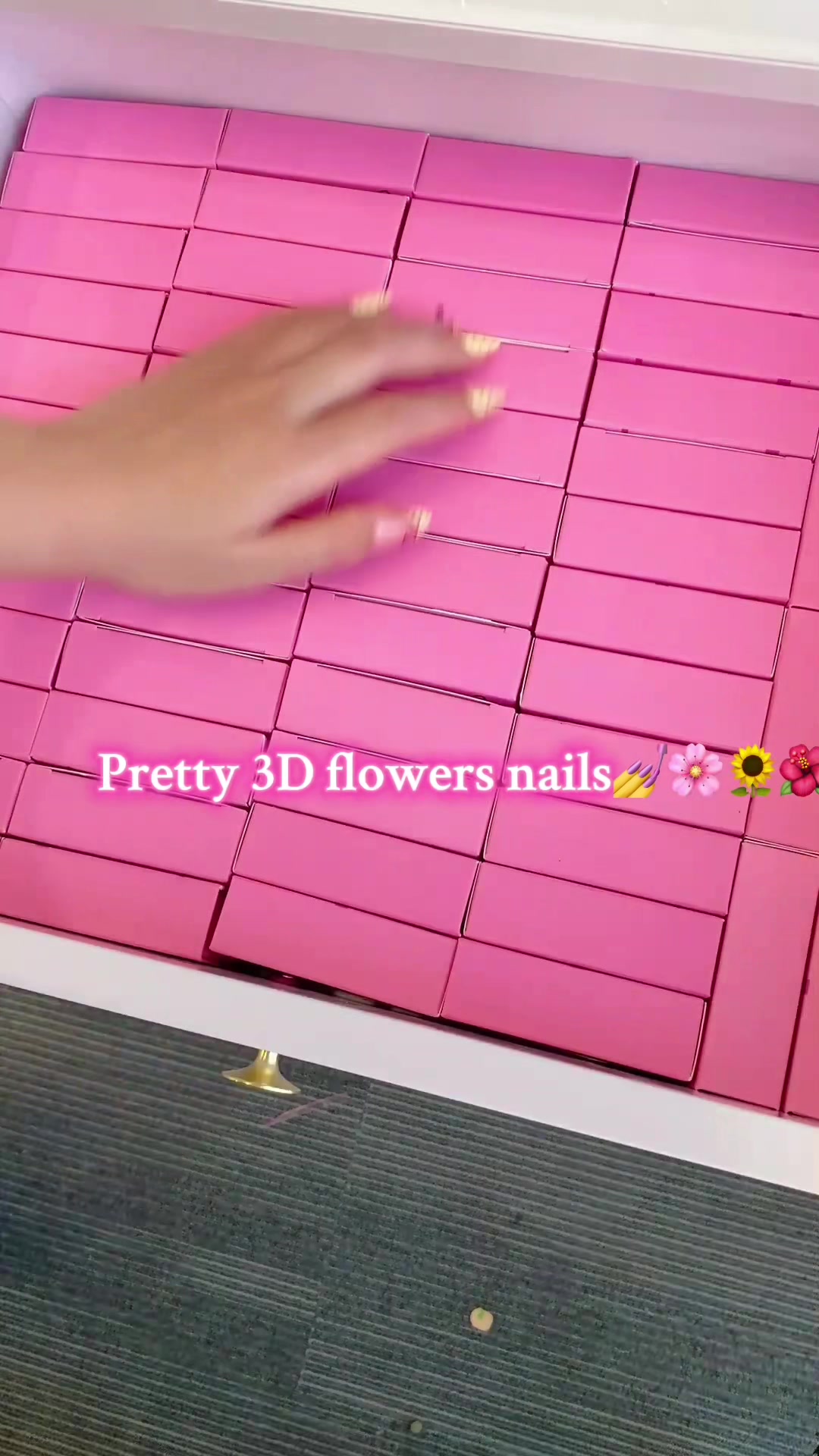 @Fullovenail