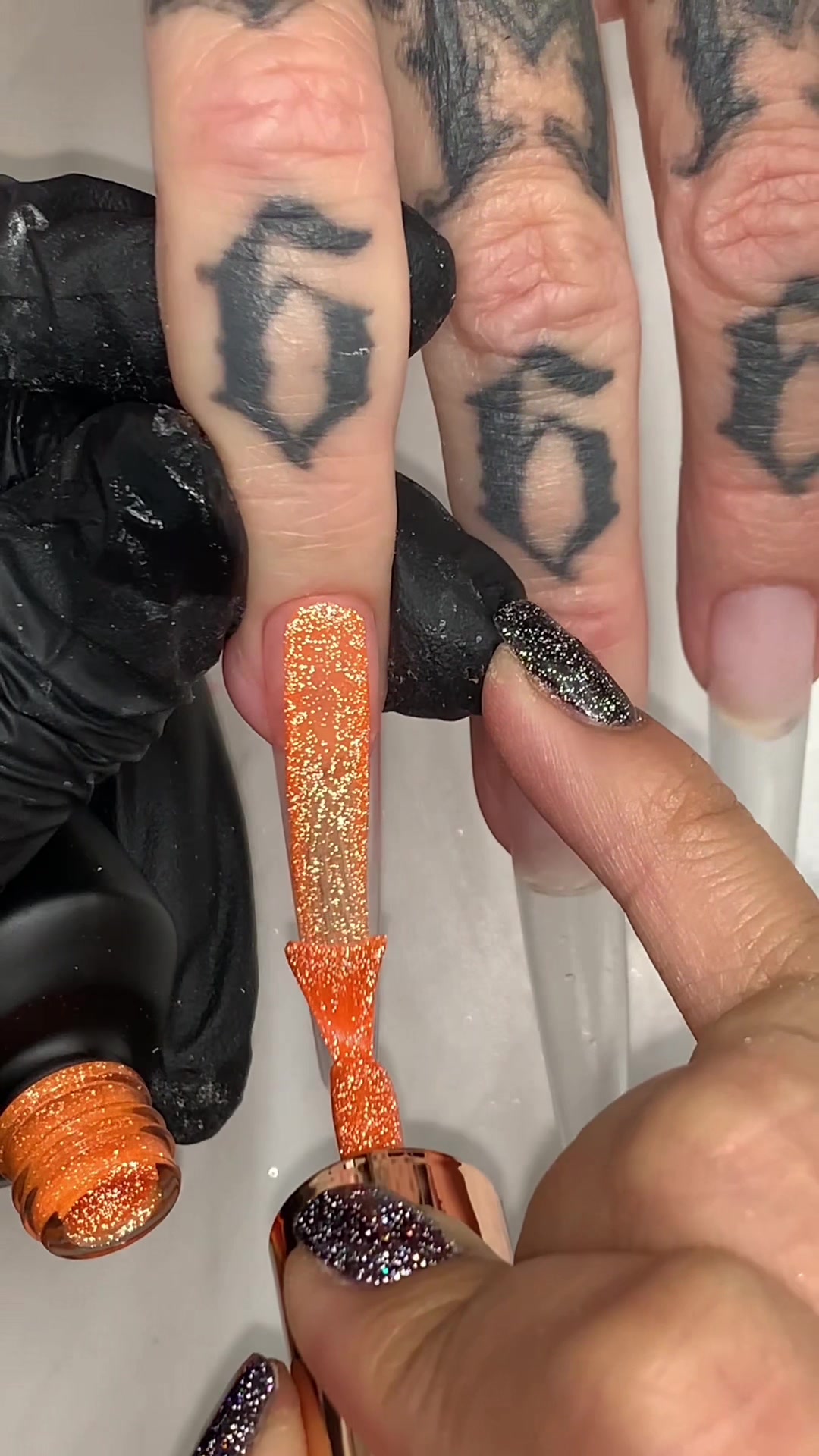 @Riya's Nails
