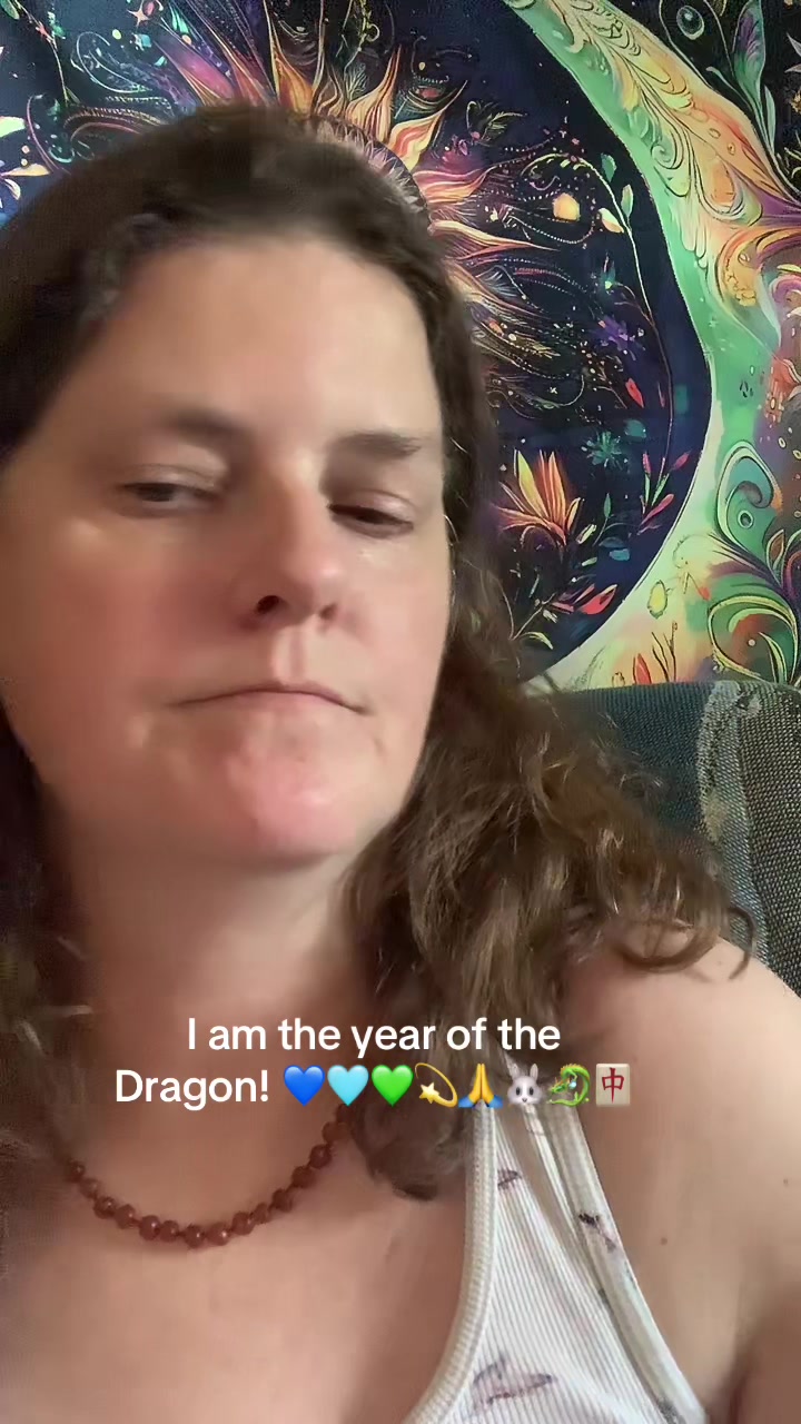 @AprilMay🐉💫