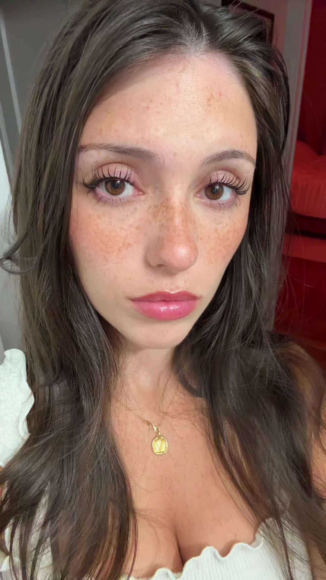 @veronica