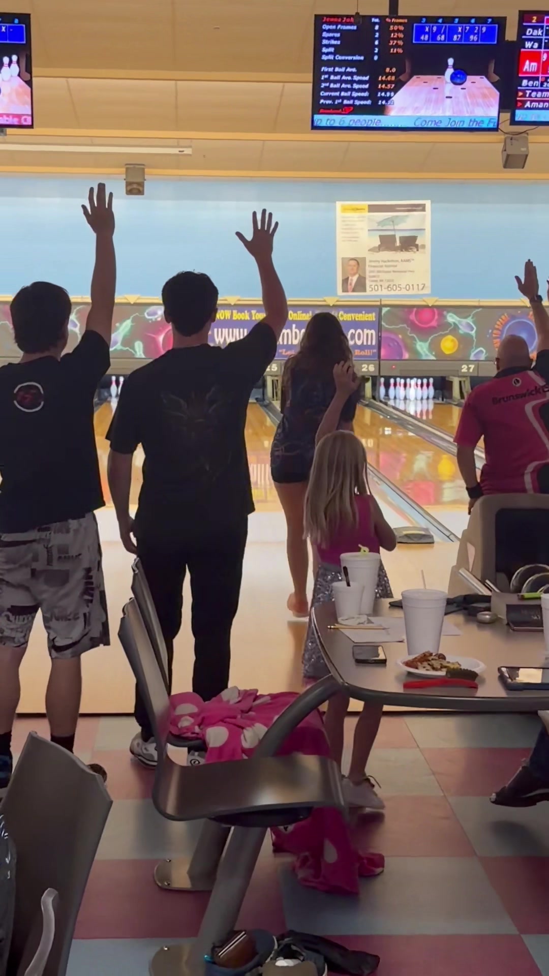 @Bowling with Zo&euml;