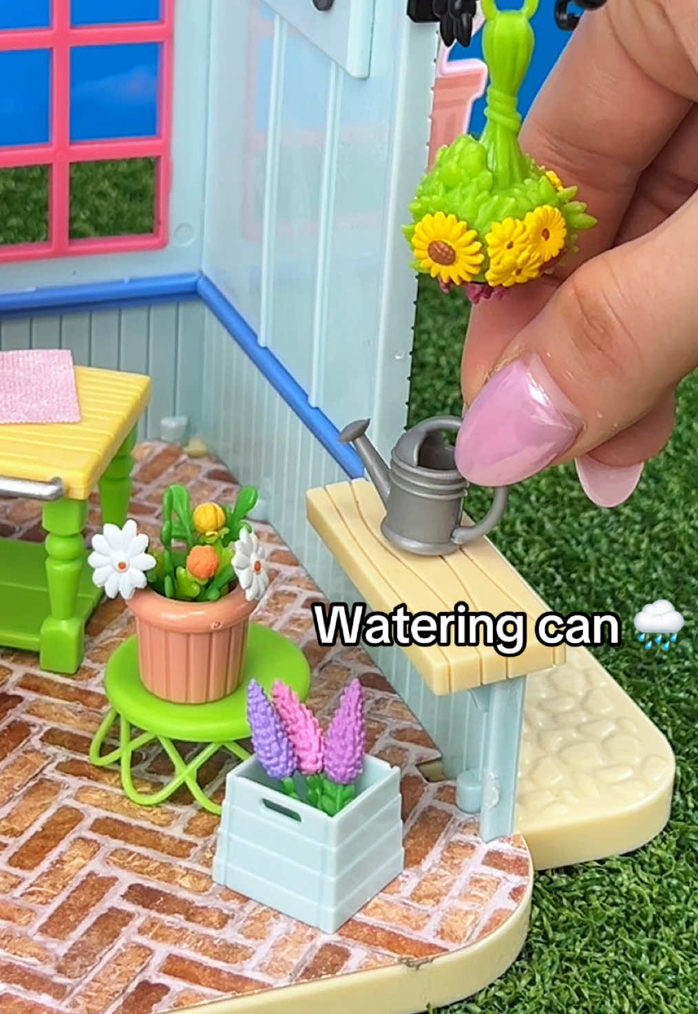 @Honey Bee Acres Toys