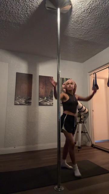 @privatebella.22