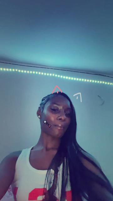 @darkskinhottieeeeeeeeeee