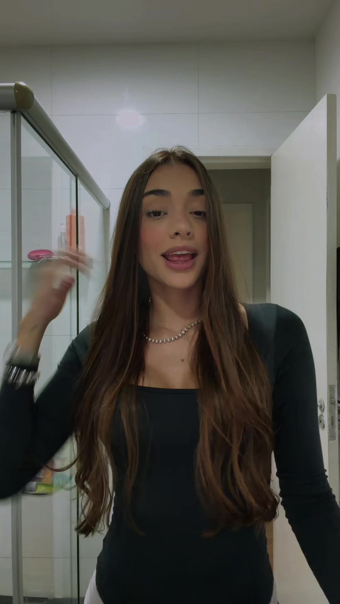 @Naíla