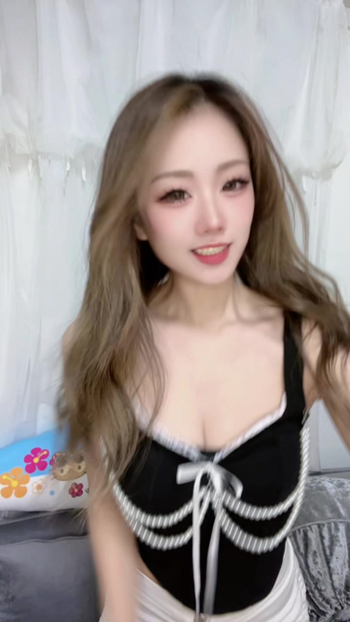 @しぃーやで👱🏻♀️👠