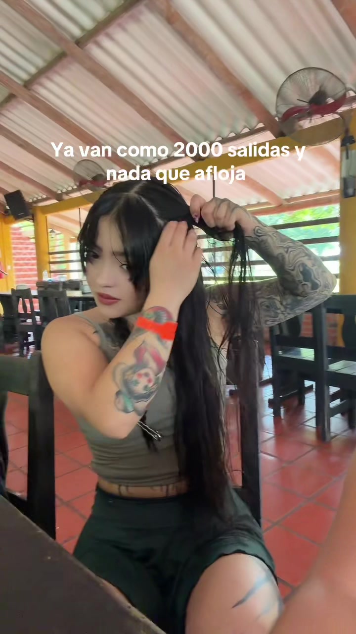 @Laura López❤️🔥🏍️