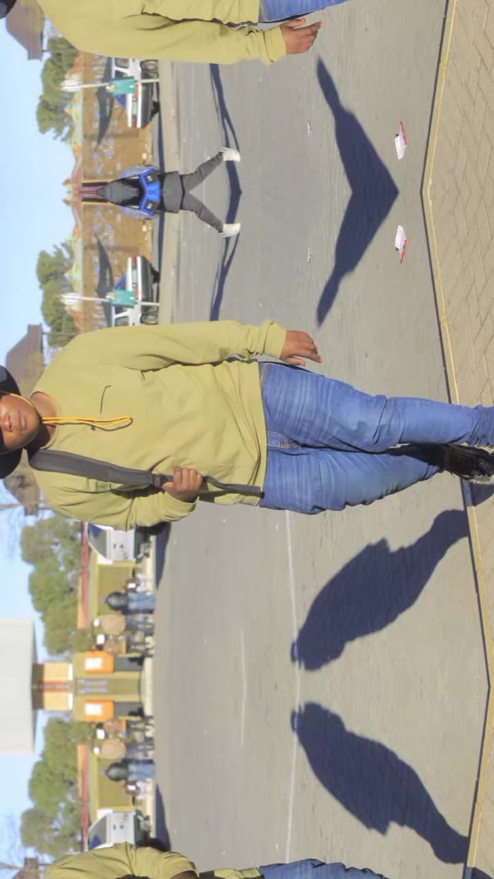 @KING 🤴 SHAKA