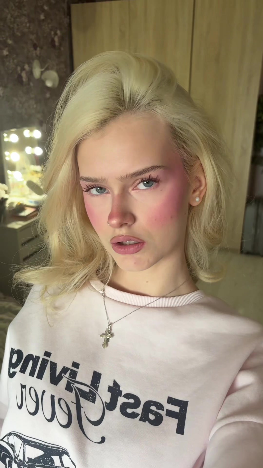@тгк:аринка донсенс