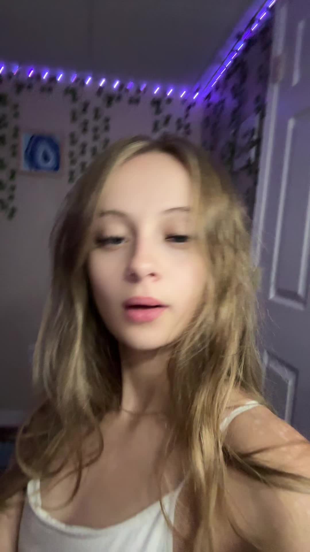 @itssmeavaa2