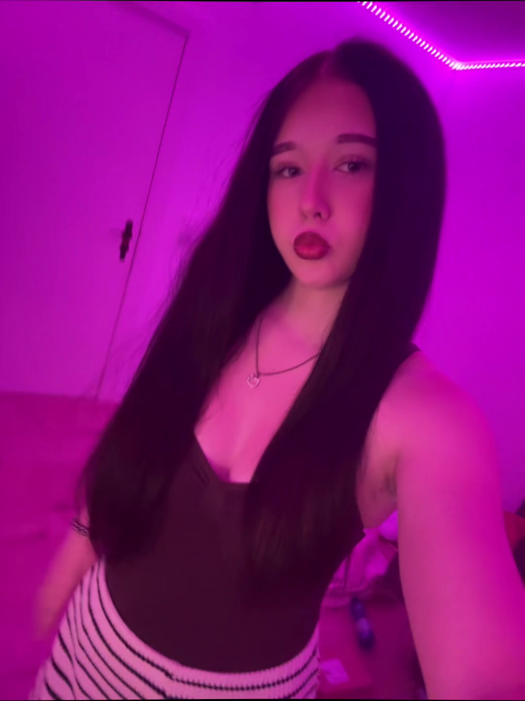 @ꨄ