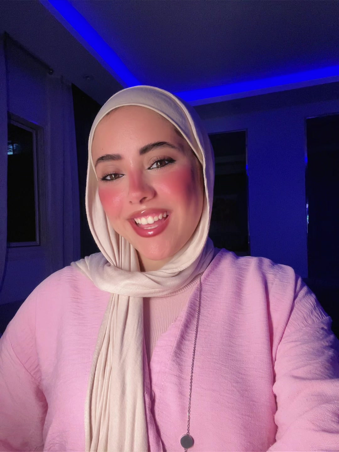 @امَـــاَنٍـــيــ 🍒