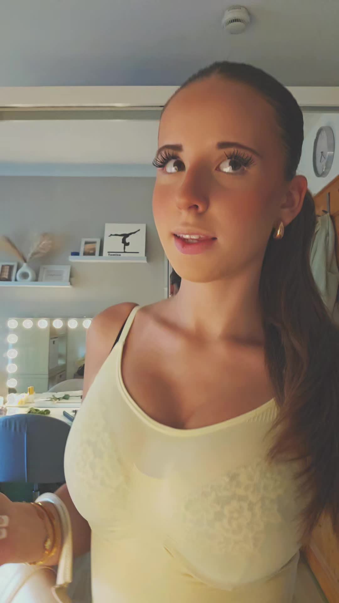 @Tamina_muc