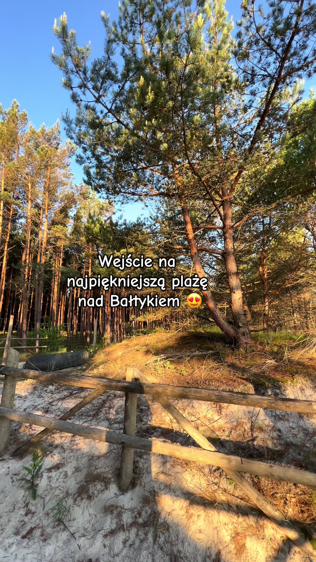 @Villa Norda Dębki 🇵🇱