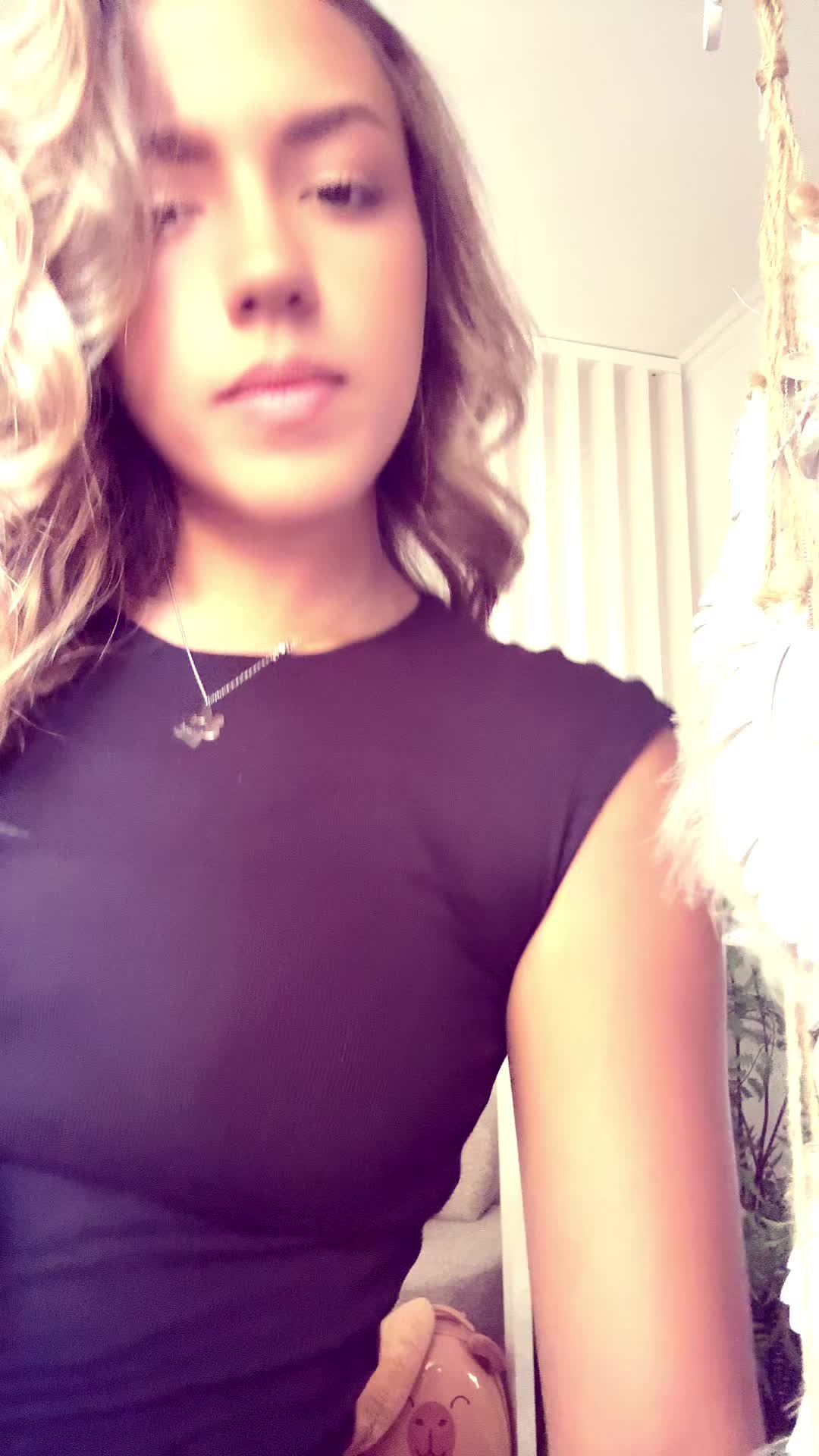 @🧸Mia