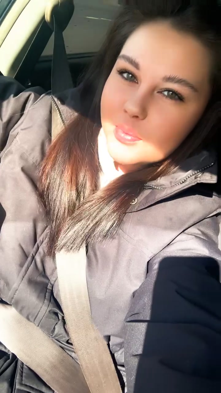 @Каролина😈