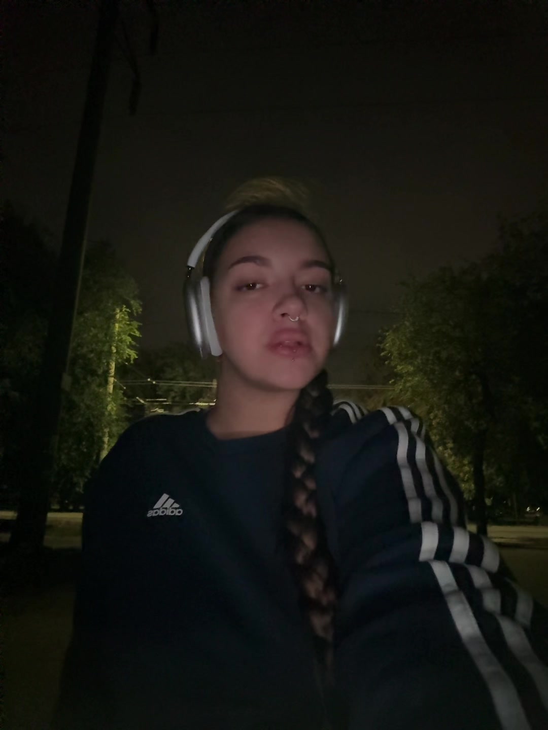 @Милана