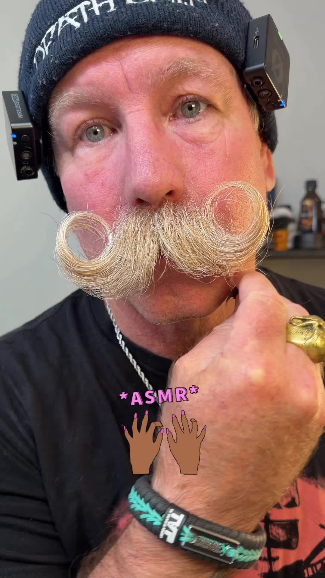 @Bobandelliothismustache