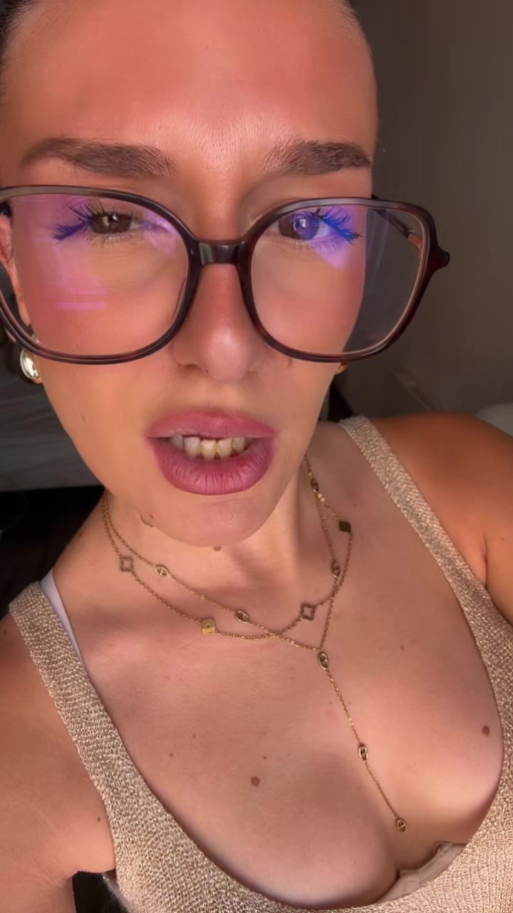 @chiara 𝜗𝜚