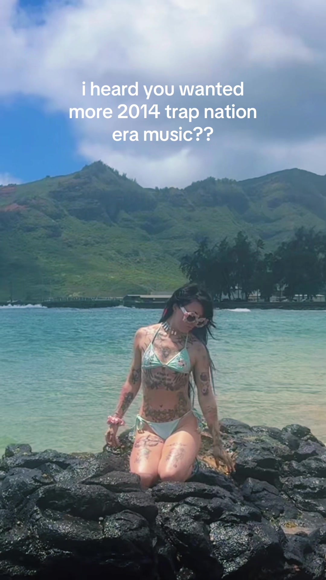 @ms. rose🥀