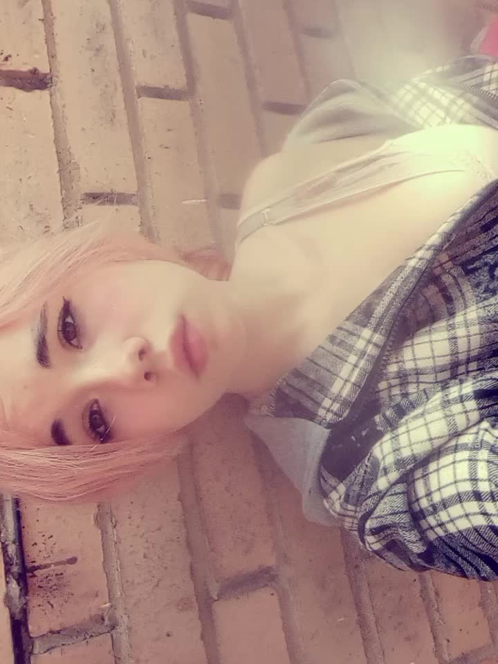 @точечка🚬🕷️