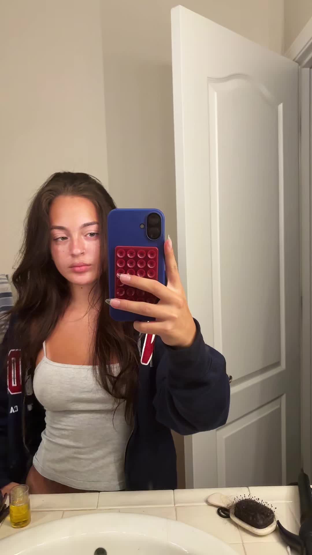 @nicolette